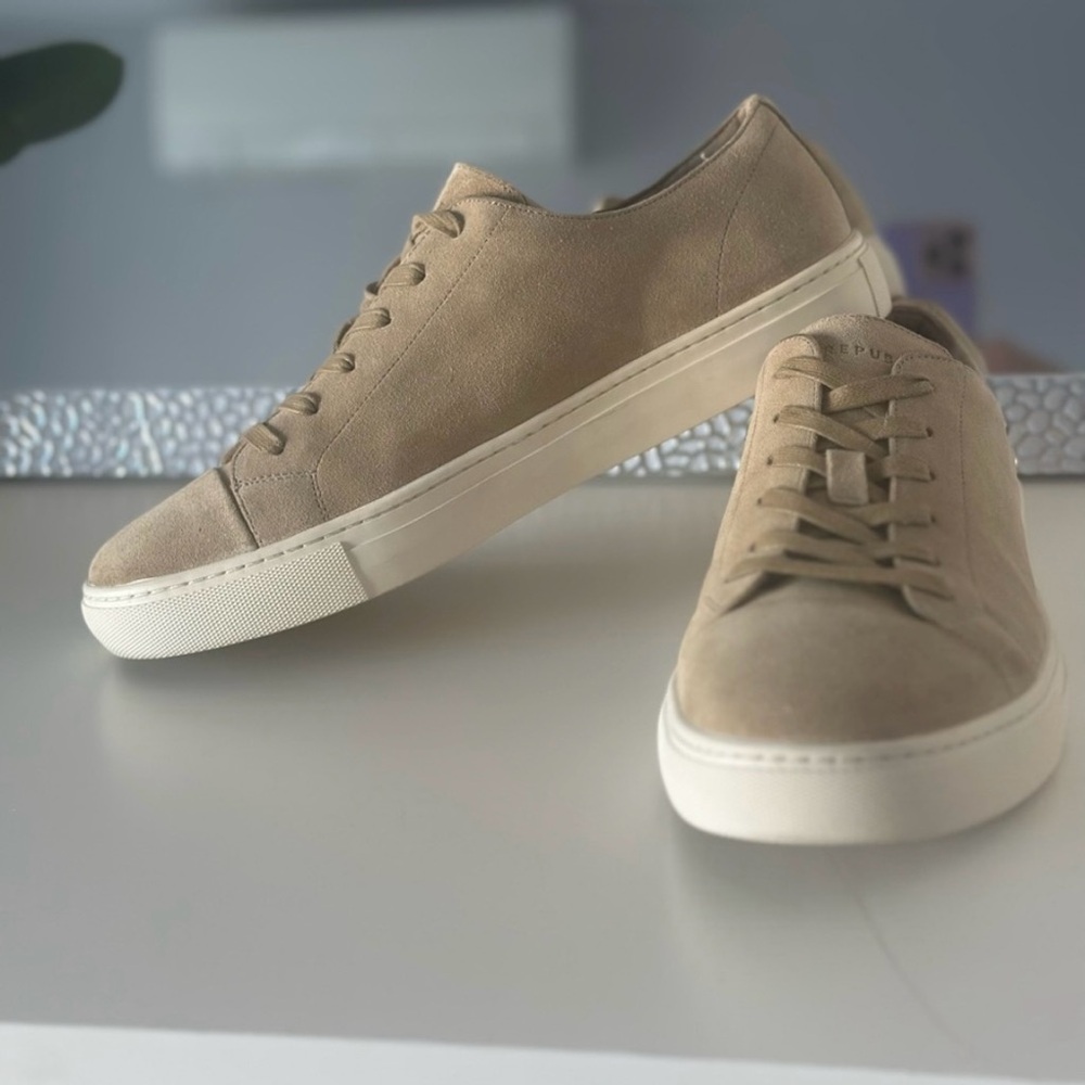 Men’s New Republic Sneakers in Sandstone Suede • Size 11